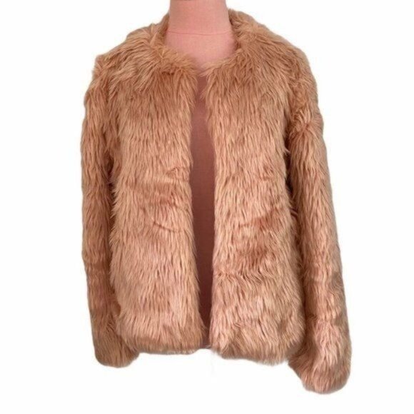 Chelsea28 Faux Fur Jacket in Pink Size Medium NWT - Picture 4 of 13